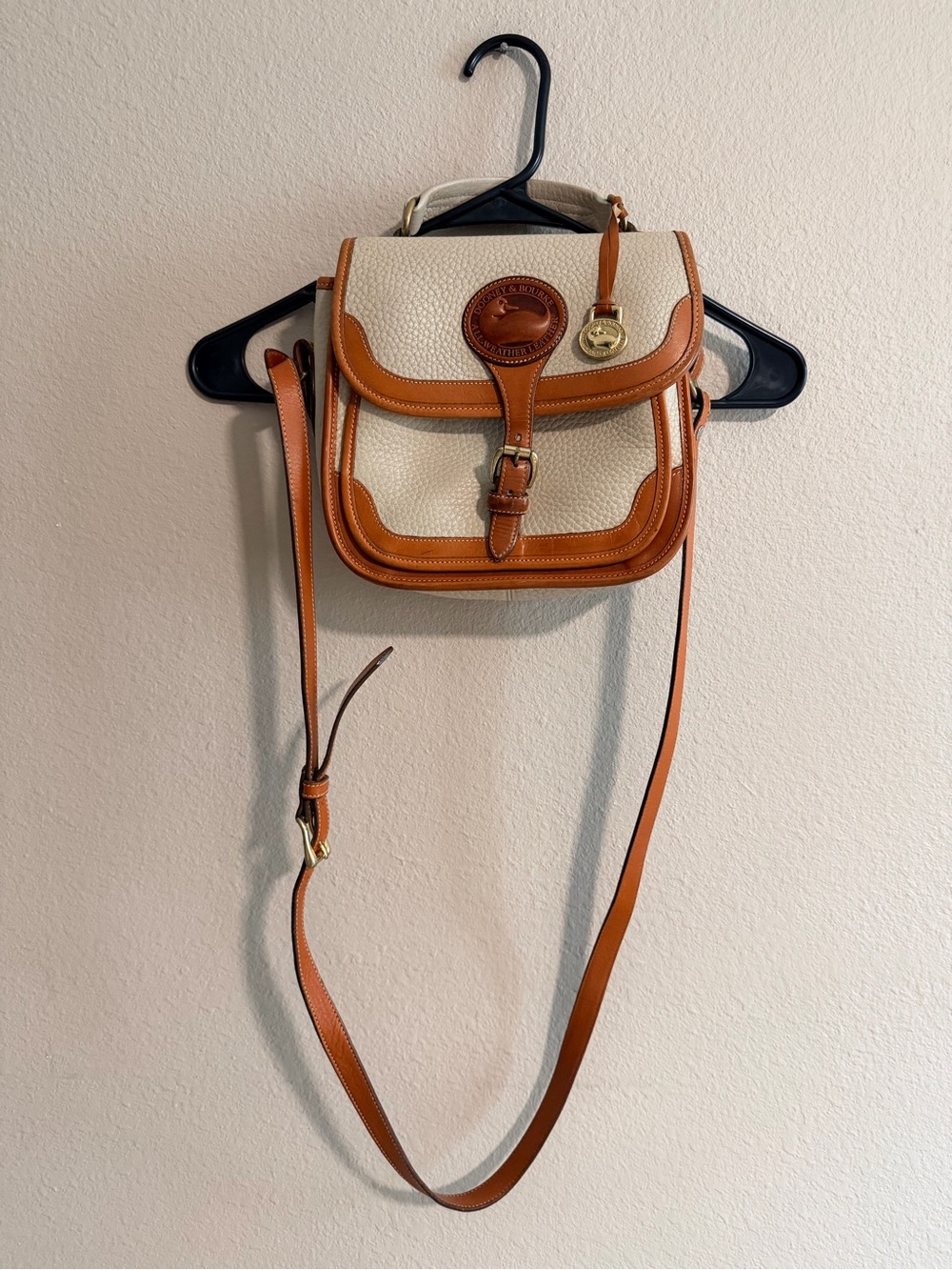 Vintage Dooney & Bourke All Weather Leather Crossbody Purse